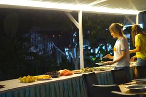 thumbnail: Buffet