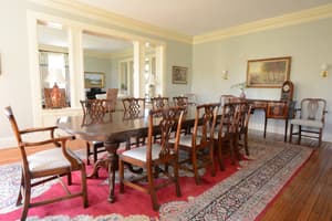 thumbnail: Breakfast area