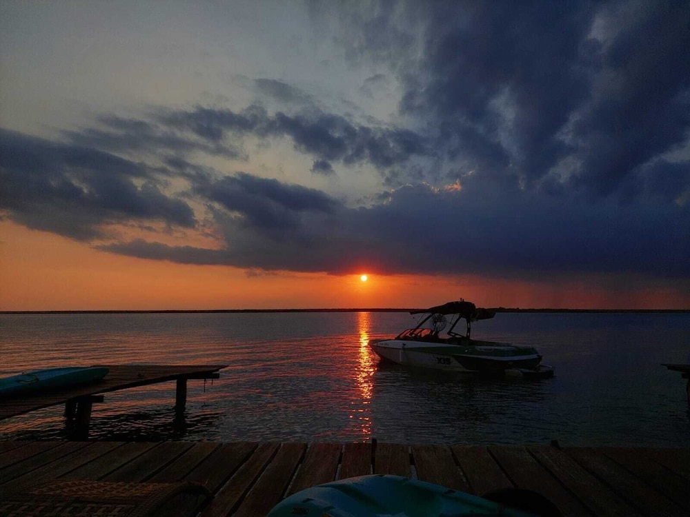 Dock