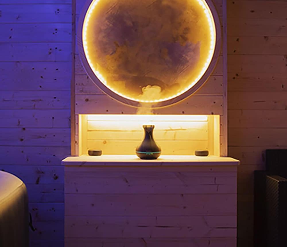Private spa tub