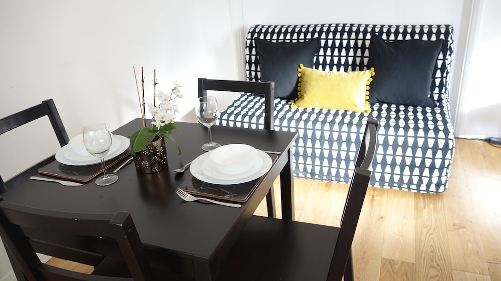 Shared kitchen facilities