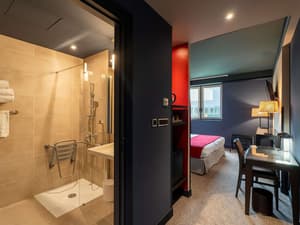 thumbnail: Bathroom