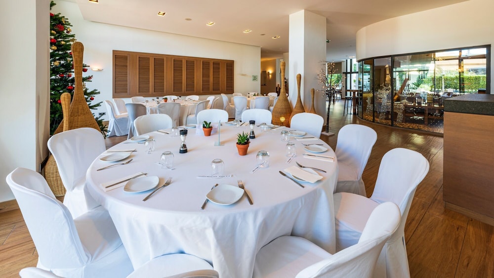 Restaurant-cafeteria