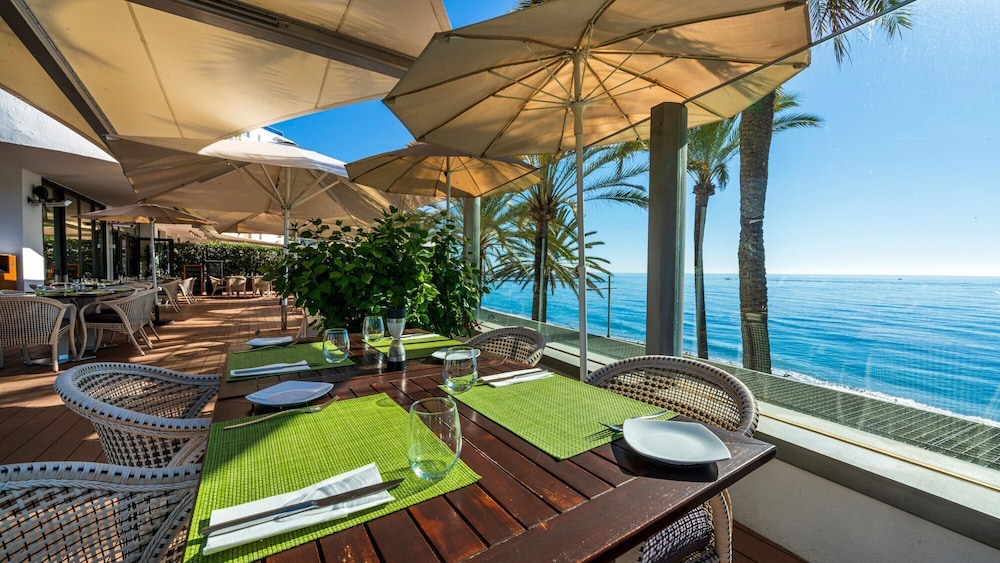 Restaurant-cafeteria