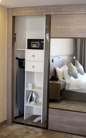 thumbnail: Room