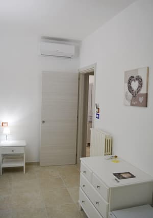 thumbnail: Room amenity