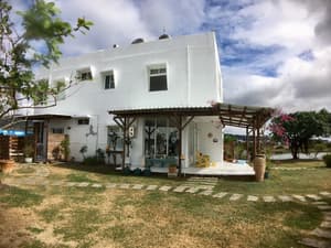 thumbnail: Exterior