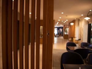 thumbnail: Business center