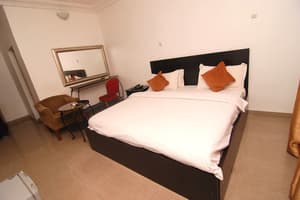 thumbnail: Room