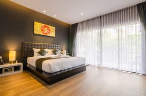 thumbnail: Room