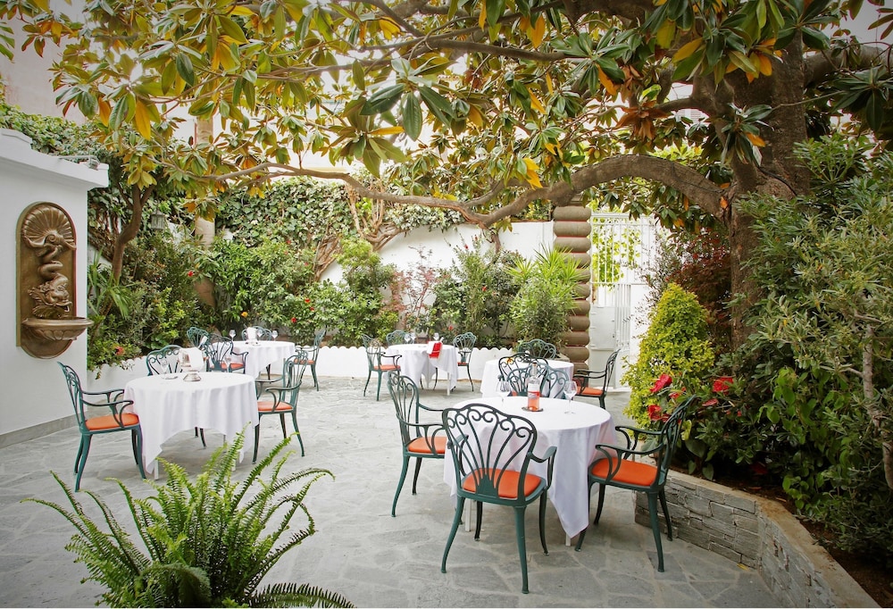 Restaurant-cafeteria