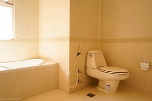 thumbnail: Bathroom