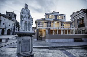 thumbnail: Front of property - evening/night