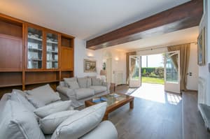 thumbnail: Living area