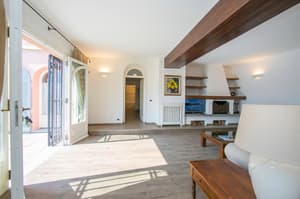 thumbnail: Living area