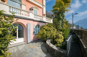 thumbnail: Exterior