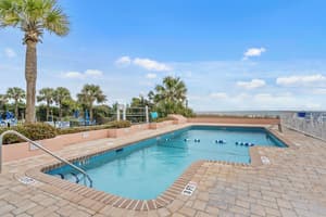 thumbnail: Outdoor pool