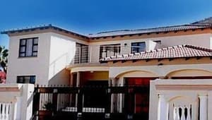 thumbnail: Exterior