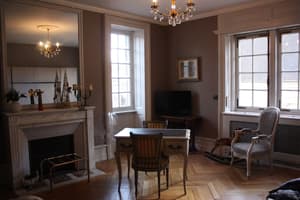 thumbnail: Interior