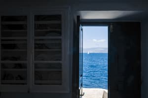 thumbnail: Interior detail