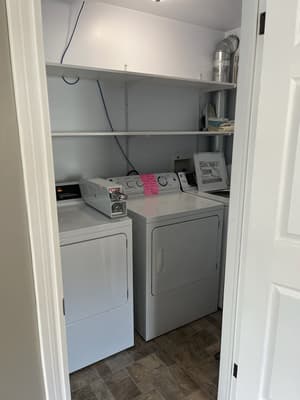 thumbnail: Laundry