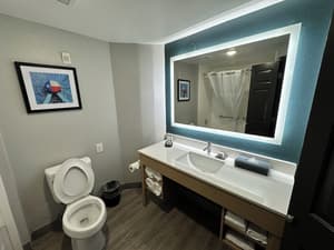 thumbnail: Bathroom