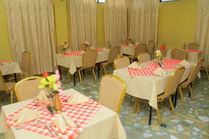 thumbnail: Restaurant