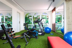 thumbnail: Gym