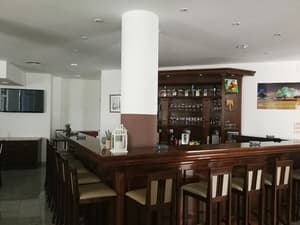 thumbnail: Cafe