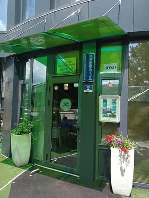 thumbnail: Property entrance