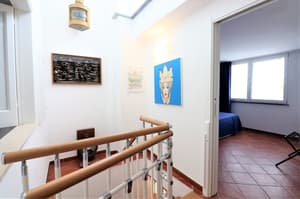 thumbnail: Interior