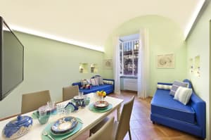 thumbnail: In-room dining