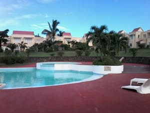thumbnail: Outdoor pool