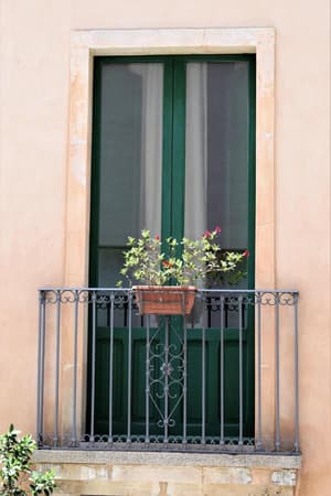 thumbnail: General view