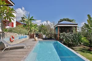 thumbnail: Sundeck