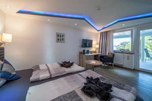 thumbnail: Interior