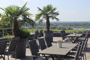 thumbnail: Sundeck