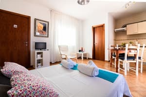 thumbnail: Living room