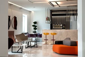 thumbnail: Lounge