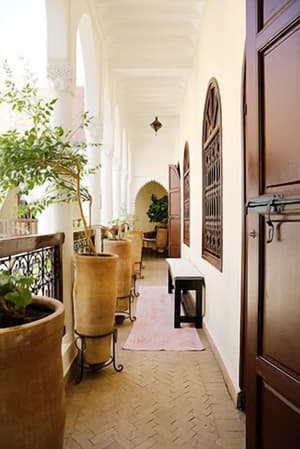 thumbnail: Hallway
