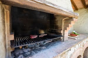 thumbnail: BBQ/picnic area