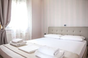 thumbnail: Room amenity