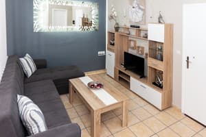 thumbnail: Living area
