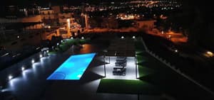 thumbnail: Exterior