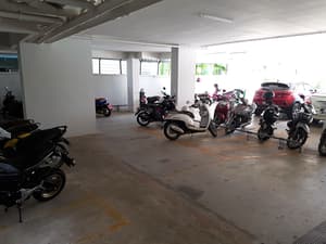 thumbnail: Parking