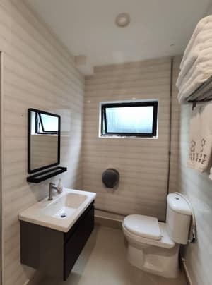 thumbnail: Bathroom