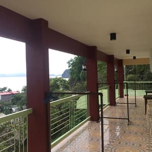 thumbnail: Exterior