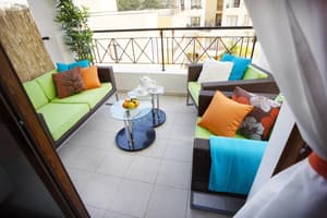 thumbnail: In-room dining