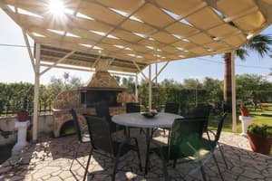 thumbnail: BBQ/picnic area