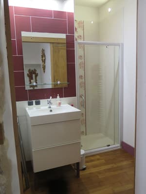 thumbnail: Bathroom sink